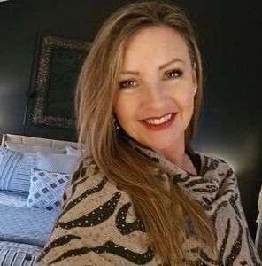 Meet your Posher, Robin